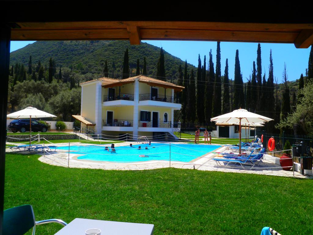 Villa Agni Yénion Exterior foto
